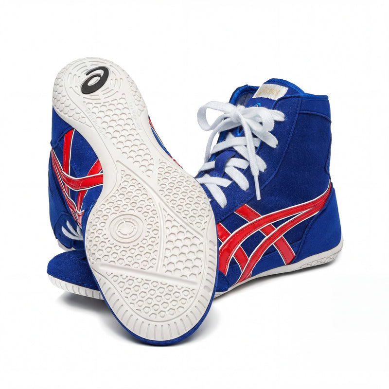 ASICS EX-EO Ringerschuhe blau-rot – Sohle mit Gripprofil in Nahansicht, Studioaufnahme auf weißem Hintergrund