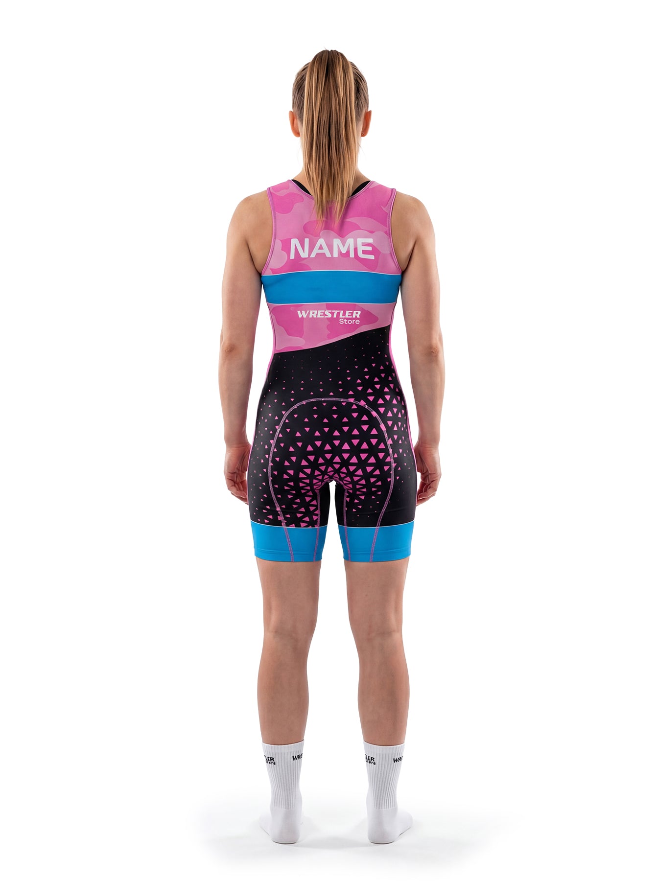 WrestlerStore Pinkshift Damen Ringertrikot pink-camo/schwarz mit blauem Beinabschluss – Rückansicht mit Namensfeld, Triangle-Pattern